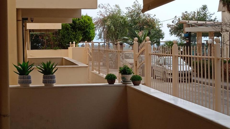 Aqua Vista Casa At Xylokastro Villa Eksteriør billede